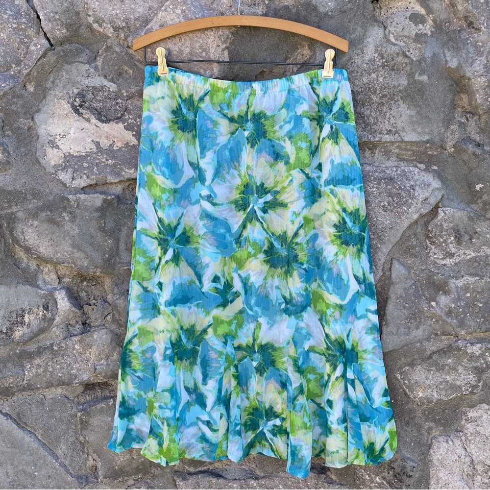 🌱5/$25🌱 TanJay | Sheer Blue Green Floral Midi Skirt